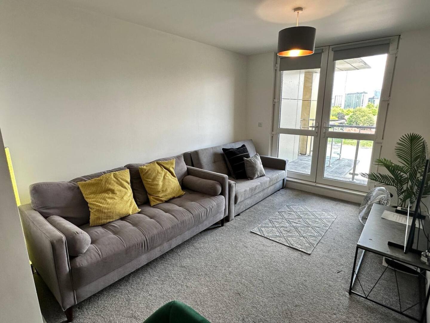 Adelphi Wharf Apartments By Beehosting Manchester Exteriör bild
