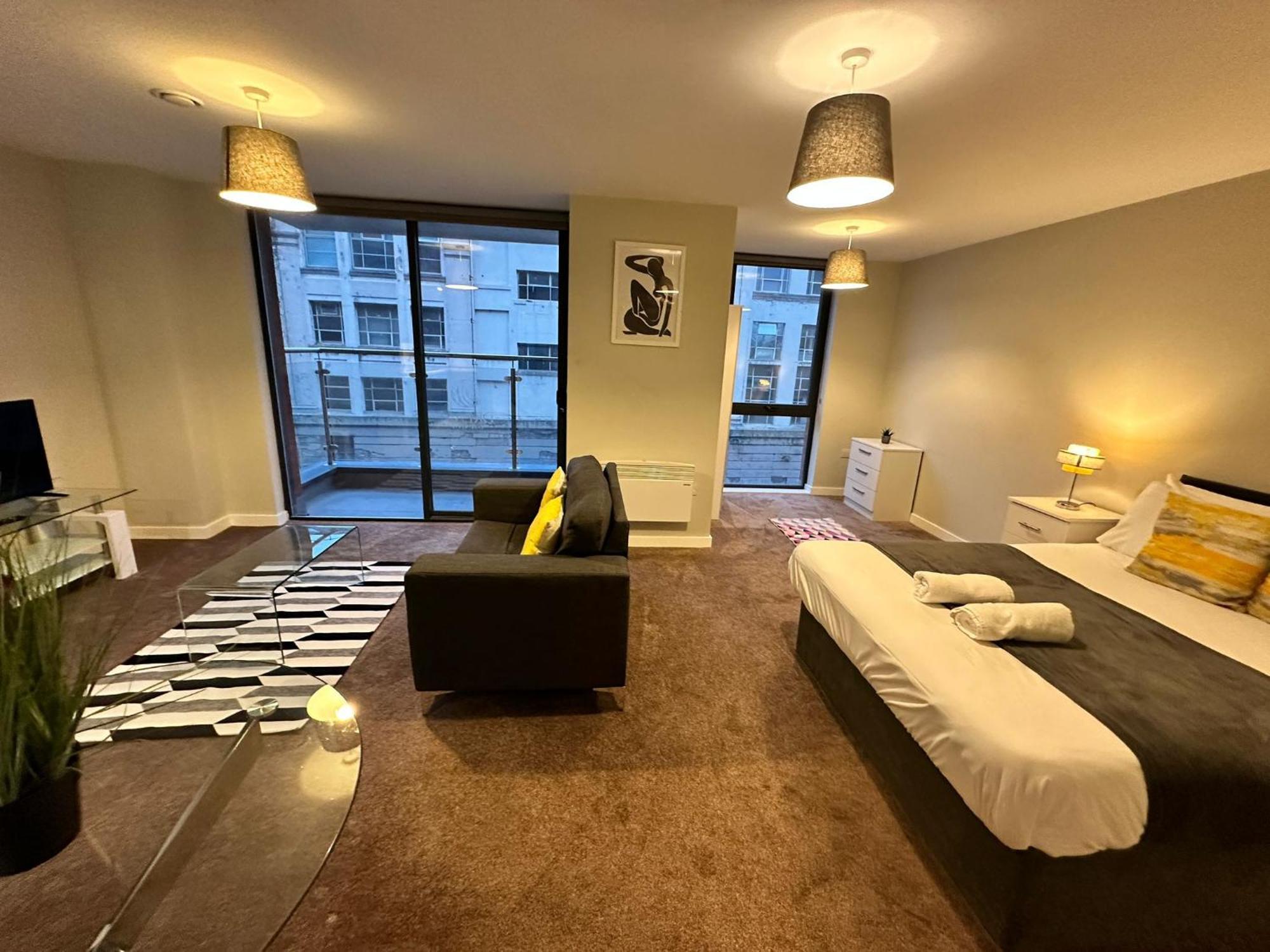 Adelphi Wharf Apartments By Beehosting Manchester Exteriör bild