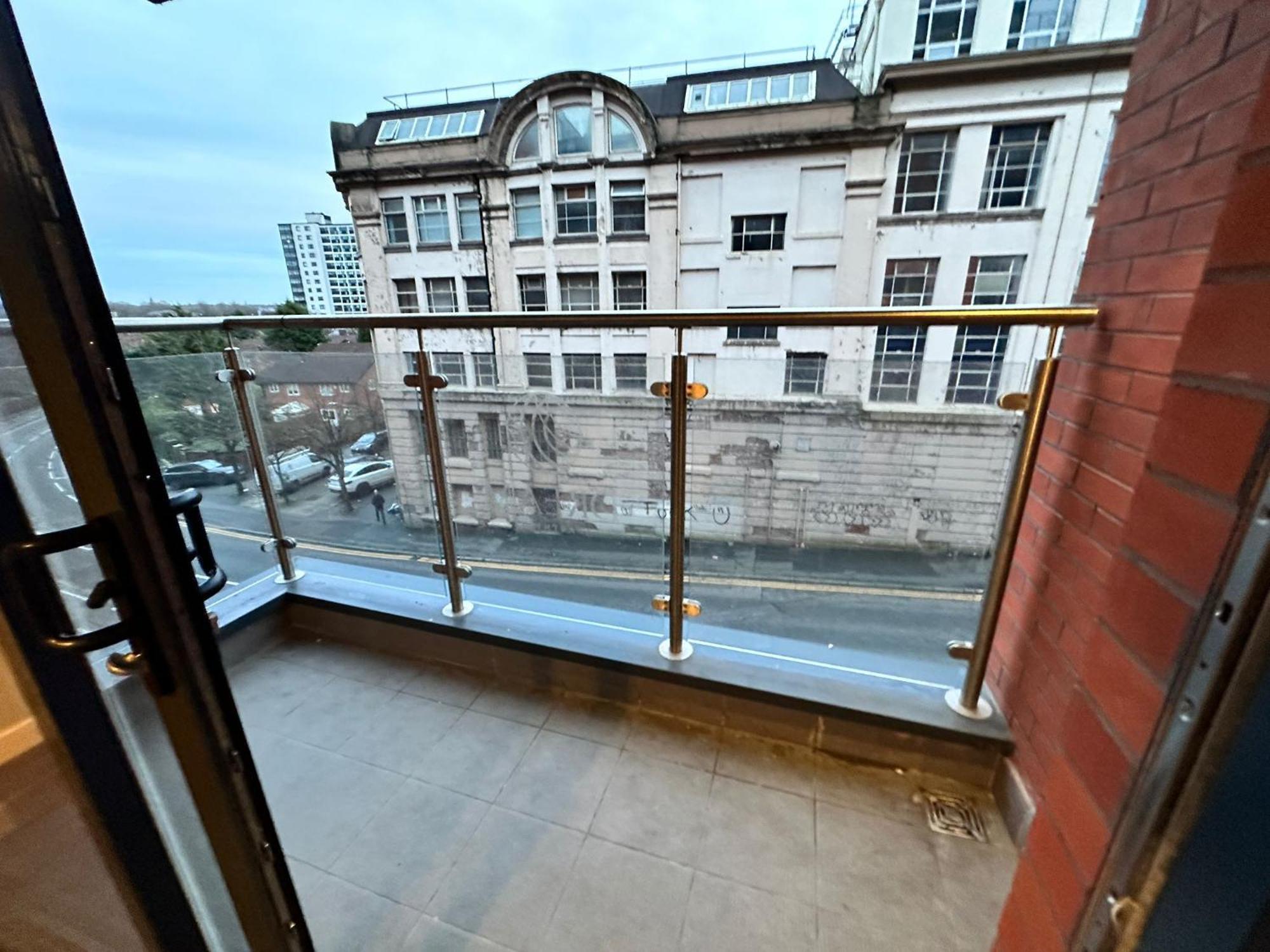 Adelphi Wharf Apartments By Beehosting Manchester Exteriör bild